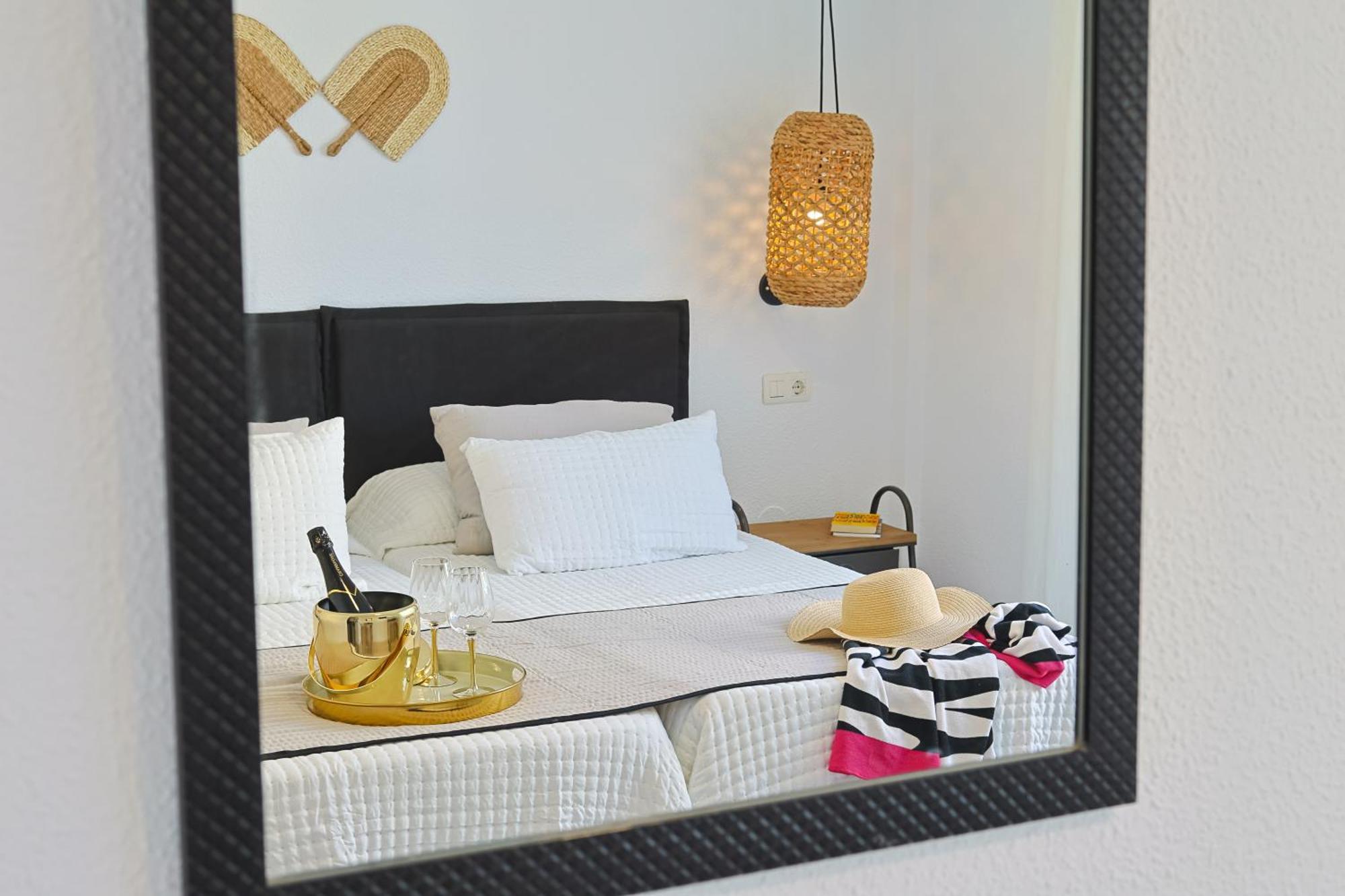Hotel Olas De Almuñécar Kültér fotó