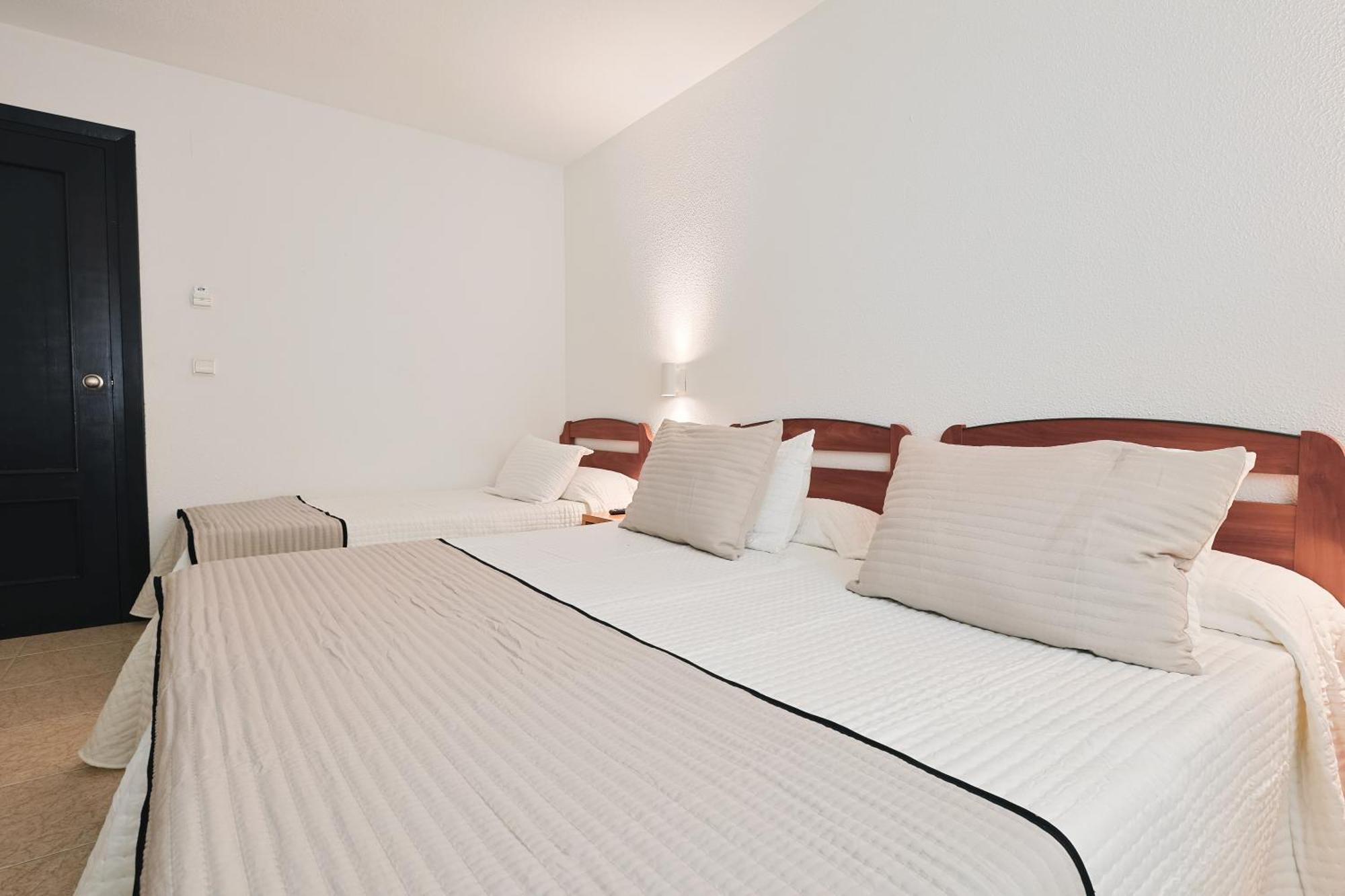 Hotel Olas De Almuñécar Kültér fotó
