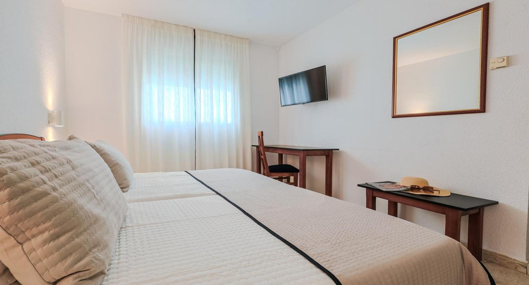 Hotel Olas De Almuñécar Kültér fotó