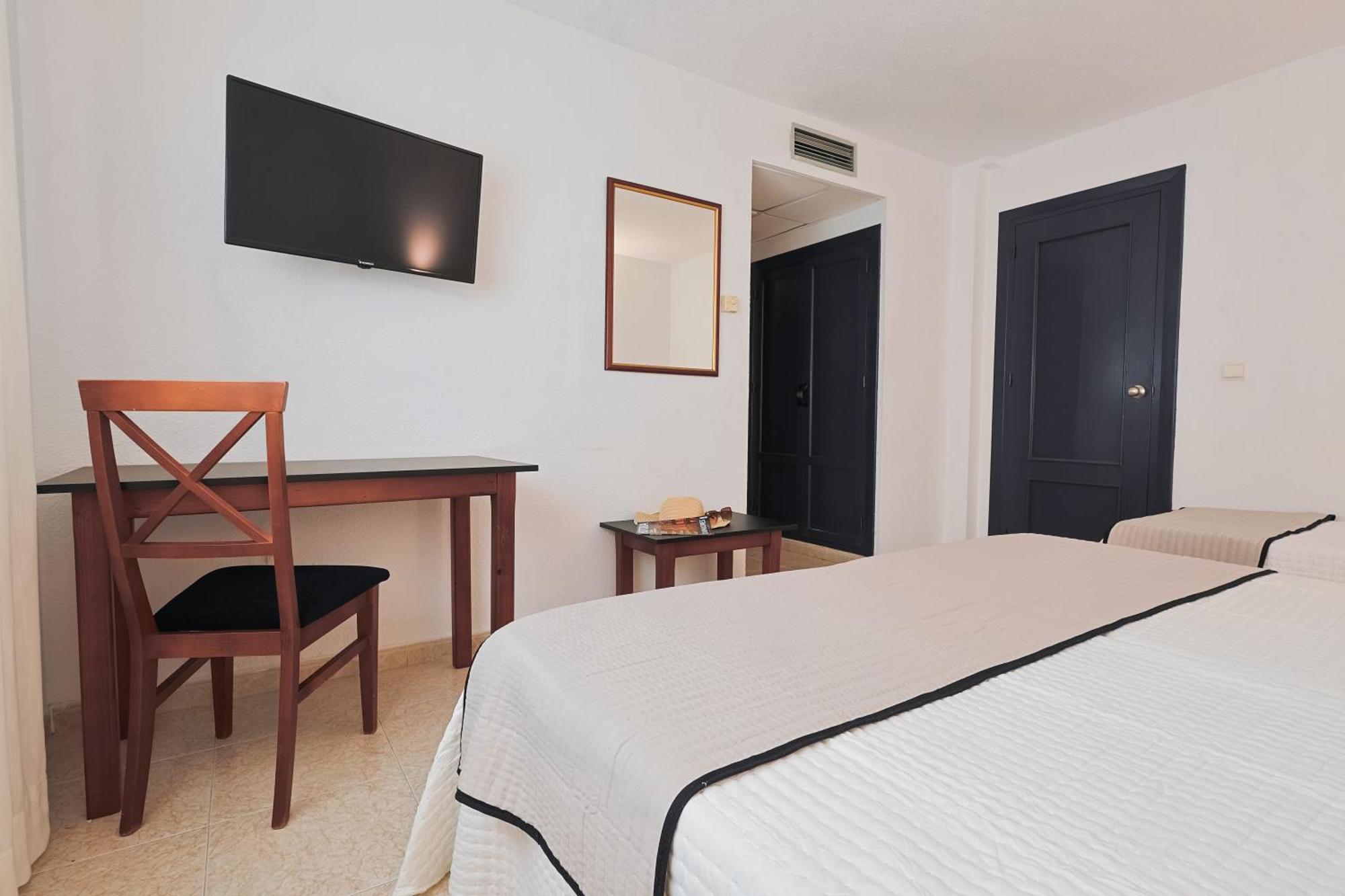 Hotel Olas De Almuñécar Kültér fotó